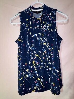 Banana Republic Navy Floral Tie-Neck Sleeveless Top